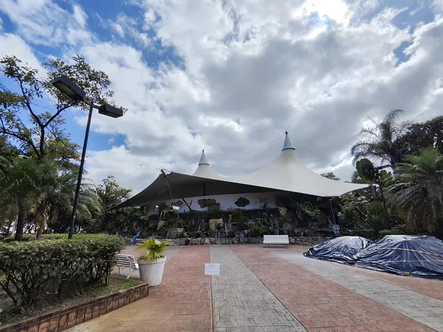 Poco F5 Pro - foto da c&acirc;mera ultrawide