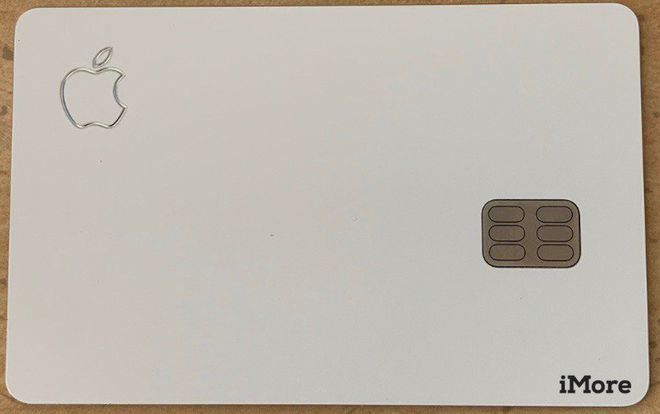 Parte da frente do Apple Card, que ainda contará com o nome do titular impresso em tinta preta (Imagem: iMore)