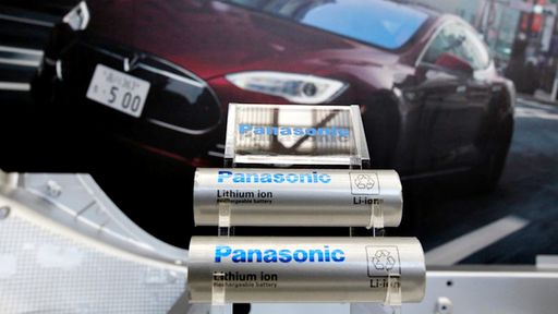 Panasonic desfaz parceria para fabricação de células solares da Tesla em NY