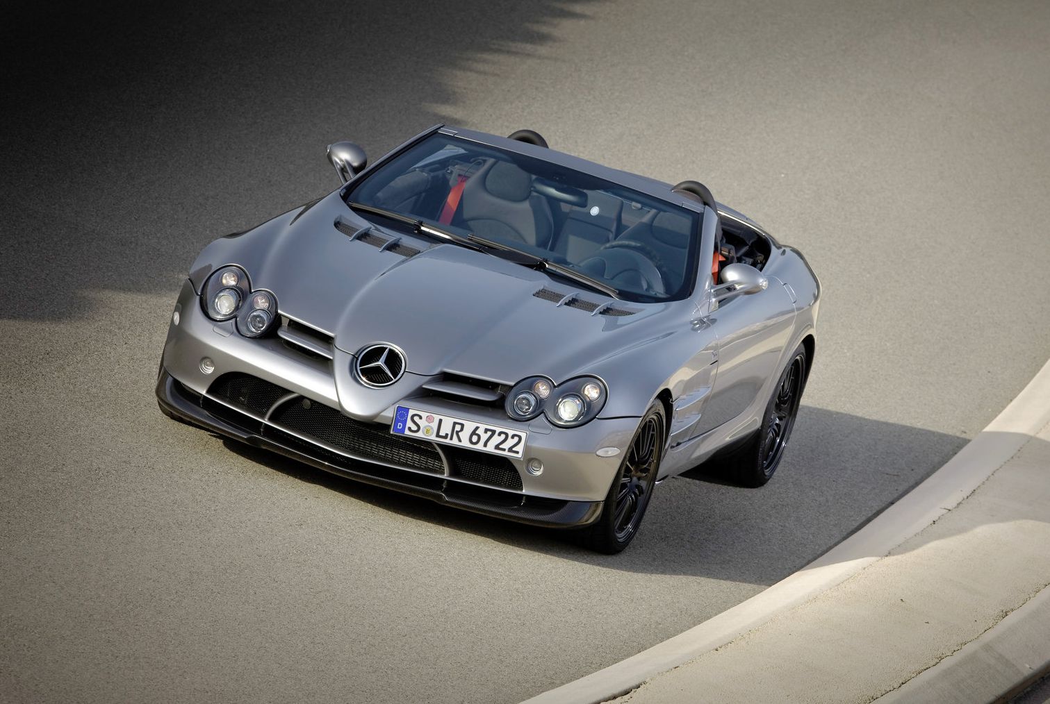SLR visto de frente