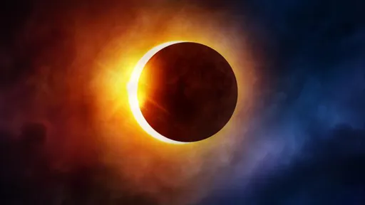 Eclipse solar total virá acompanhado de cometa e chuva de meteoros em dezembro