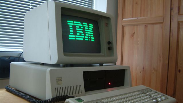 Atingida pela pandemia da COVID-19, IBM promove onda de demissões