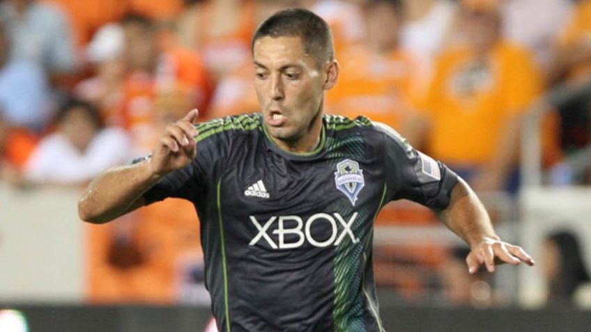 Patrocínio do XBOX no uniforme do Seattle Sounders