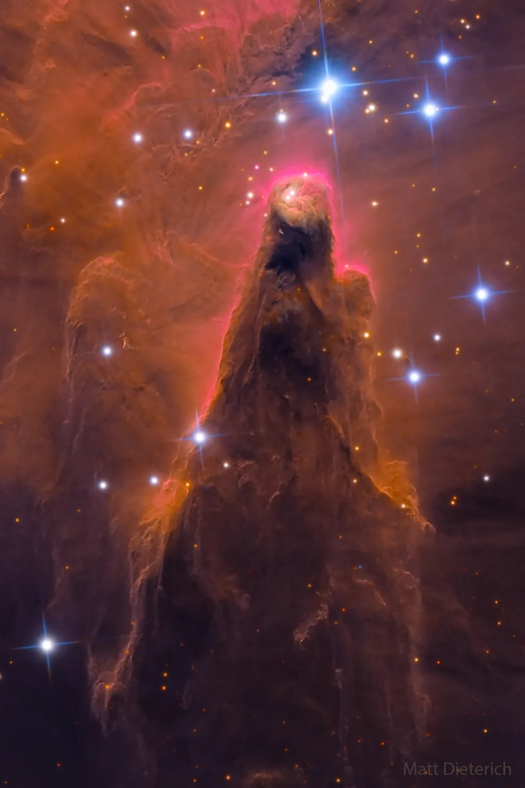 A Nebulosa do Cone faz parte de uma região de formação estelar (Imagem: Reprodução/Matthew Dieterich)
