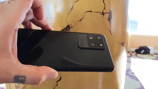 Galaxy S20 Ultra: topo de linha da Samsung pode ser tão frágil quanto potente