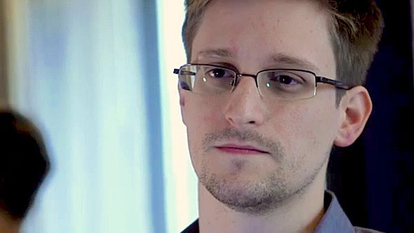 Snowden pede resposta popular aos escândalos de espionagem da NSA