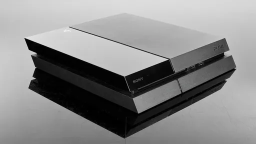 Sony deve encerrar produção do PS4 atual e lançar dois novos modelos em setembro