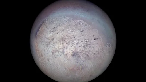 Lua Tritão pode ter destruído quase todas as outras luas de Netuno