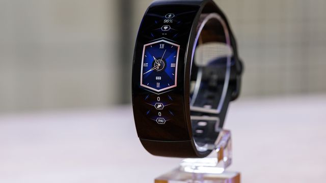 Review Amazfit X | É smartwatch ou smartband?