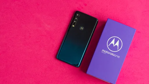 Motorola One Macro: ainda vale a pena comprar?
