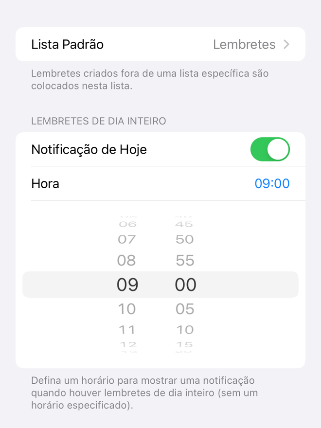 Escolha um novo horário padrão para receber alertas de notificação do app Lembretes - Captura de tela: Thiago Furquim (Canaltech)