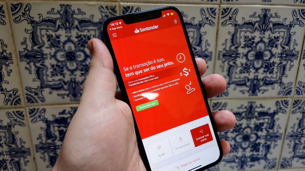 Santander libera alerta de golpe da falsa central no app para empresas
