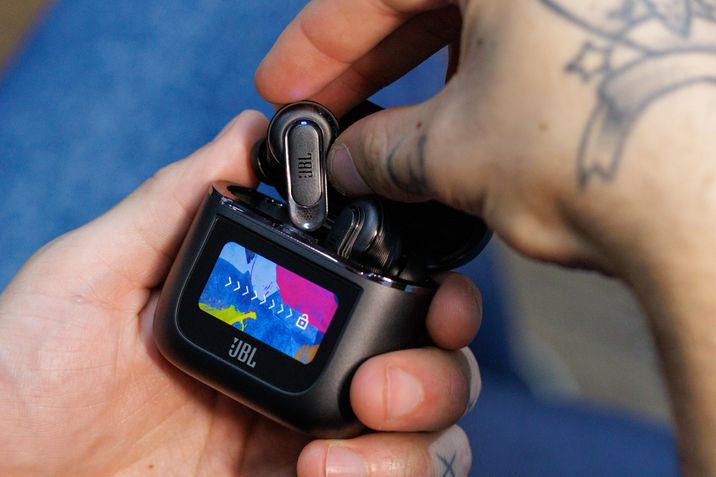 JBL Tour Pro 2 fones case