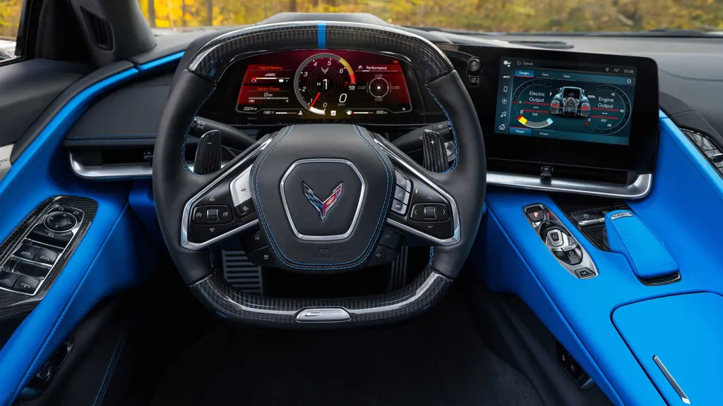 Cabine do Corvette E-Ray não deixa dúvidas sobre a tecnologia embarcada no modelo (Imagem: Divulgação/General Motors)