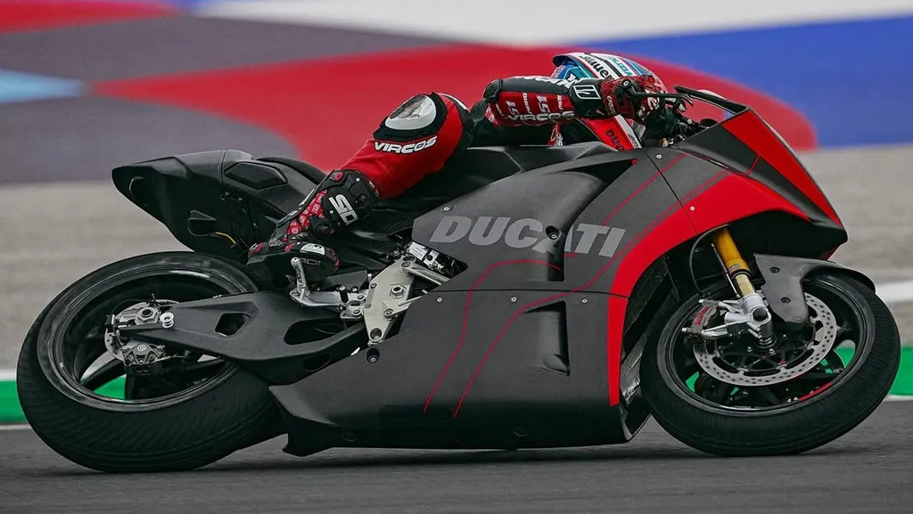 Moto elétrica da Ducatti fará parte do Campeonato Mundial FIM MotoE (Imagem: Divulgação/Ducatti)