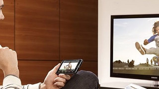 Configure seu PC para exibir fotos e vídeos na TV pela rede Wi-Fi