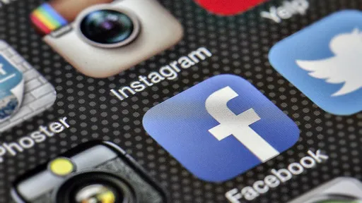 Facebook e Instagram revelam números de postagens tóxicas removidas em 2020