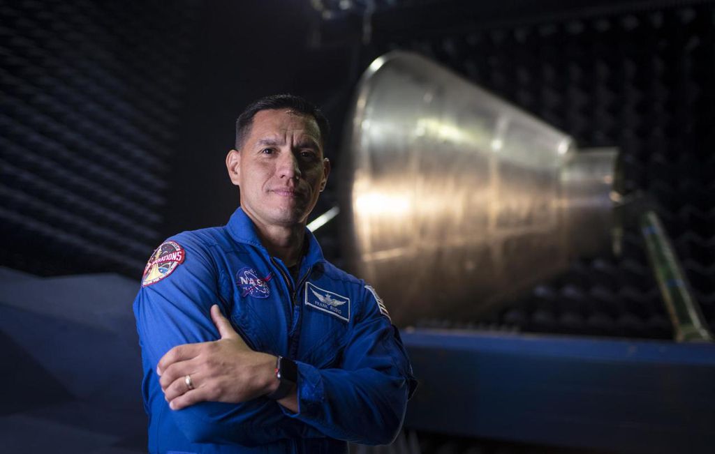 Frank Rubio é piloto, médico e quase diplomata (Foto: NASA)