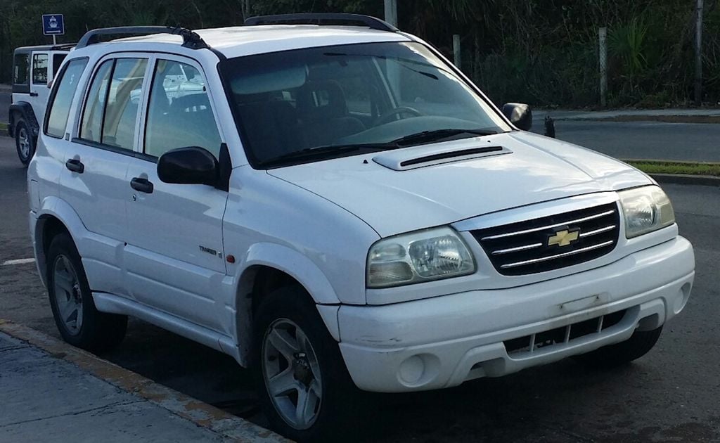 A primeira geração do Chevrolet Tracker ainda é uma boa escolha, mas é difícil encontrar ofertas (Imagem > Bull-Doser/Wikipedia/CC)” dados-ivi=”nifr” data-portal-copyright=””/>    </figure>
<p class=