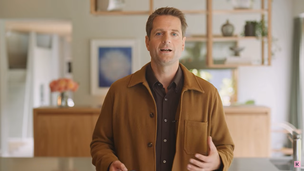 CEO da Klarna usou avatar virtual em vídeo gerado com IA para apresentar resultados da empresa (Imagem: Reprodução/YouTube)