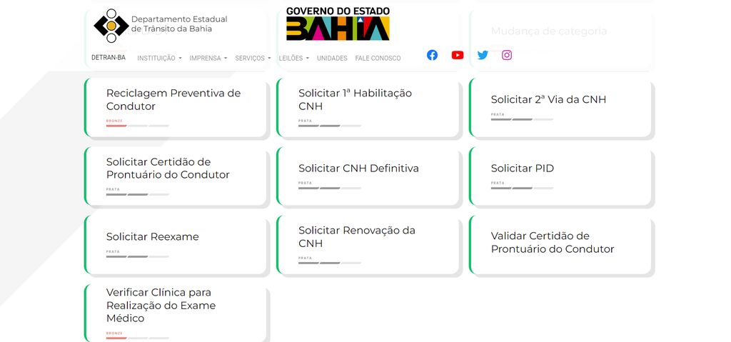 Baianos podem solicitar renovação de CNH no site do Detran BA (Imagem: Captura de tela/Fabrício Calixto/Canaltech)