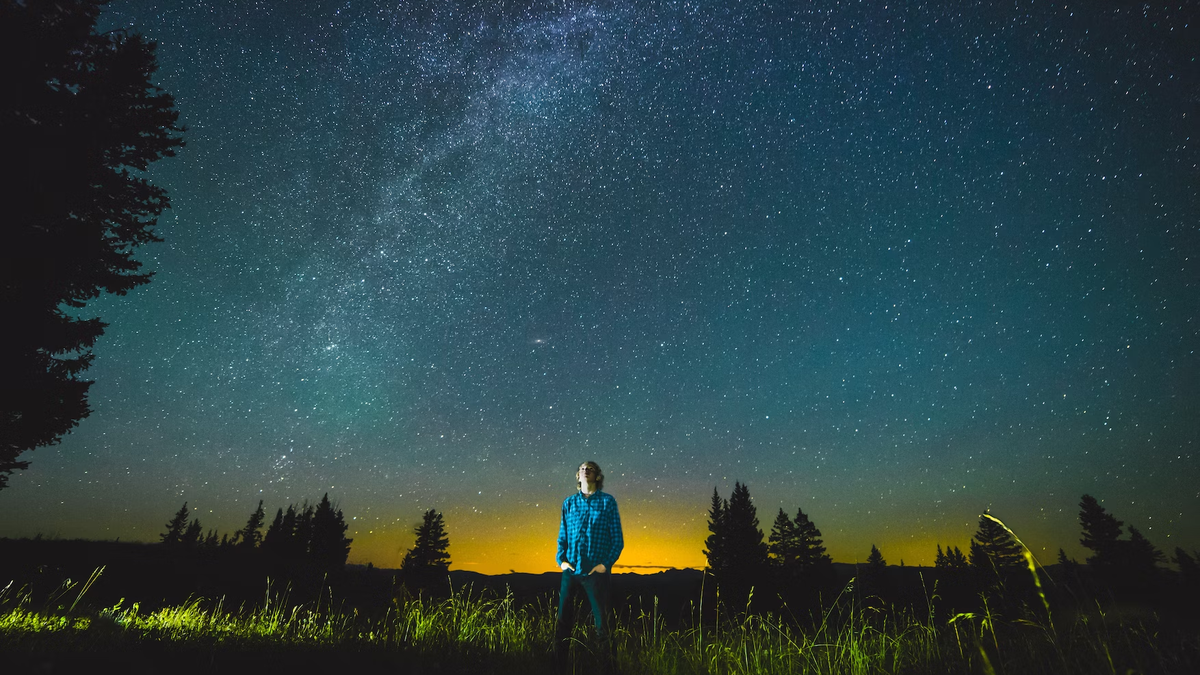 Planetas vão estar visíveis no céu nesta terça; saiba como observar