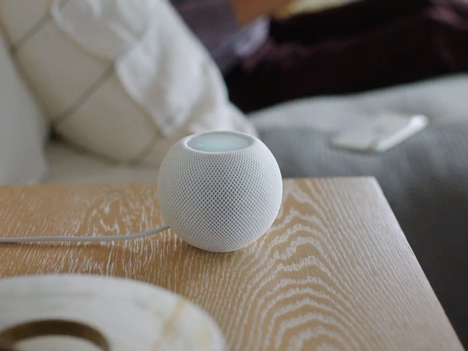 Os novos HomePod mini oferecem uma nova experiência de áudio e de conectividade (Imagem: Divulgação/Apple)