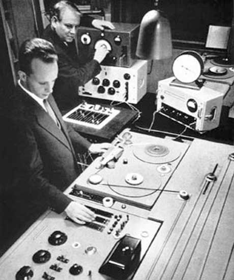 primeiro estúdio de música eletrônica primeiro estúdio de música eletrônica
