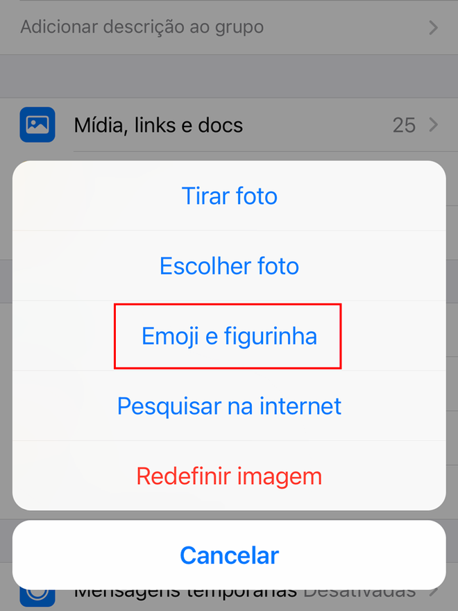 Selecione a opção para inserir um emoji ou figurinha (Imagem: Bruno Salutes/Captura de tela)