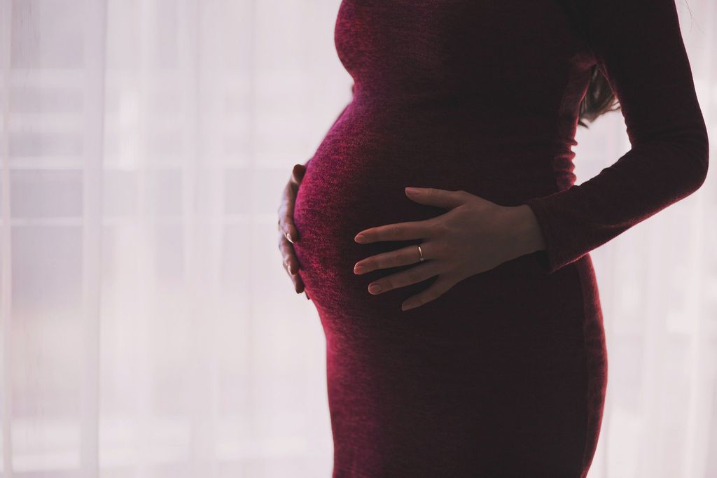 Tecnologia pode quebrar um galhão para quem está grávida ou já é mãe