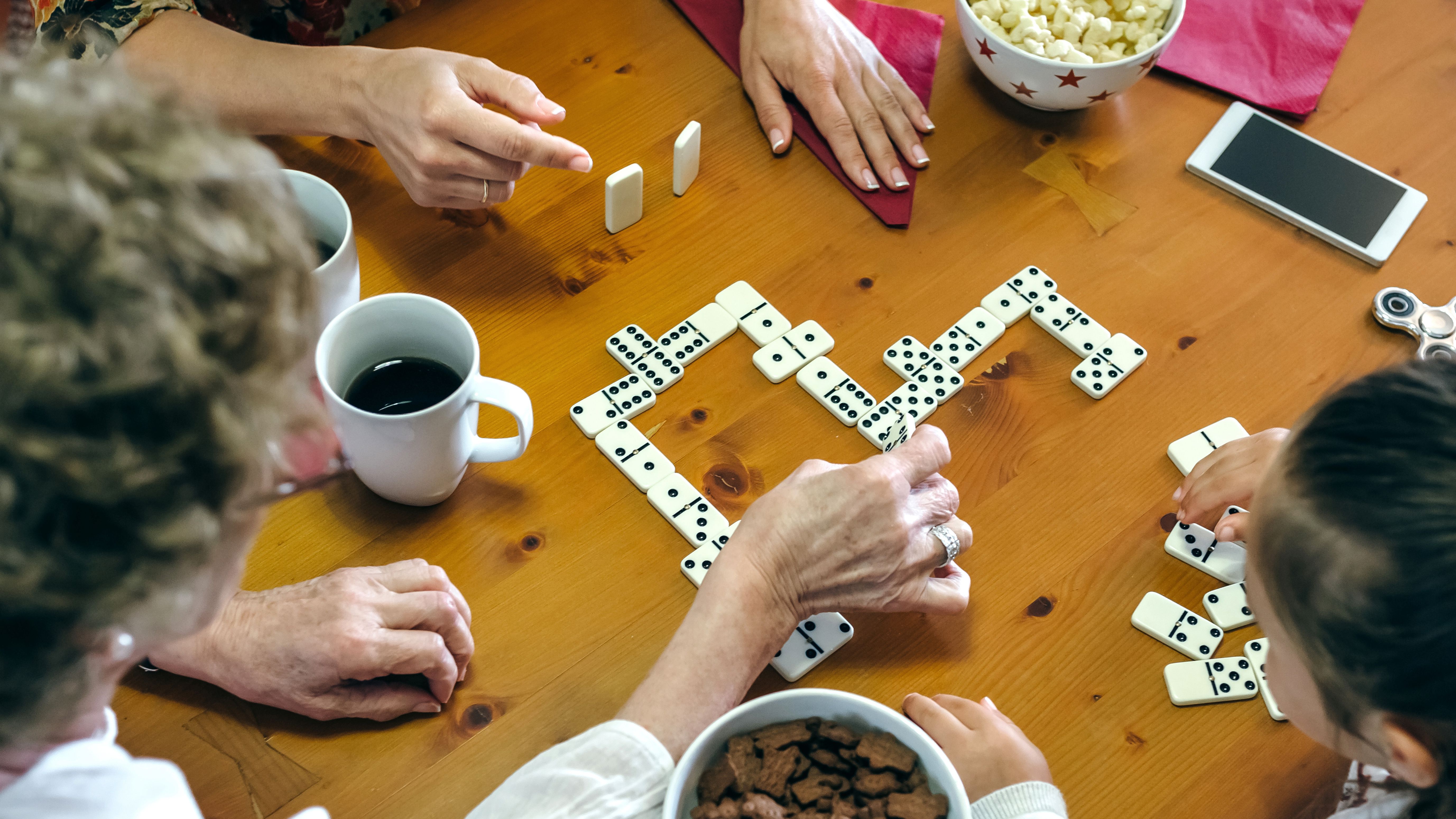 Como jogar dominó online valendo dinheiro?