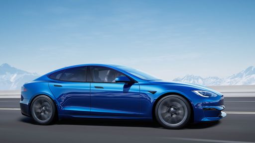 Tesla Roadster é adiado para 2023 e Musk culpa escassez de chips