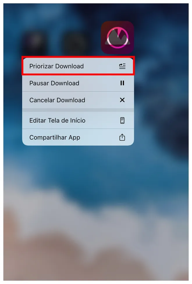Selecione para priorizar o download de algum dos apps sendo baixados (Captura de tela: Lucas Wetten)