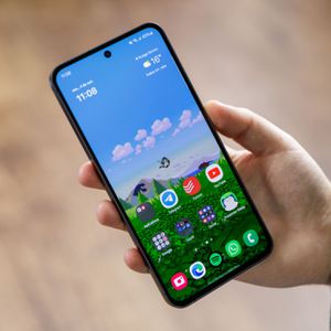 Samsung Galaxy S24 FE, 5G, 256 GB, 8 GB RAM, Verde | CUPOM + PIX