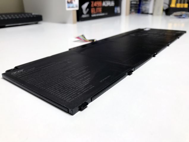 Acer Predator Helios 700