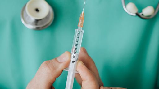 Anvisa aposta em método mais fácil para analisar vacinas contra a COVID-19