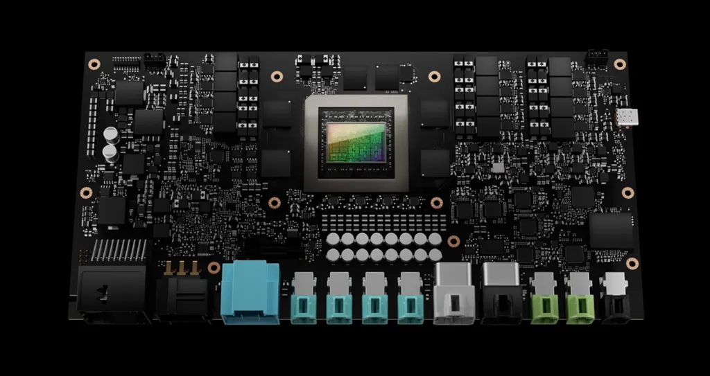 Substituto do Atlan, o Nvidia DRIVE Thor promete dobrar o desempenho do chip cancelado utilizando núcleos ARM Poseidon AE e uma nova GPU de arquitetura desconhecida (Imagem: Nvidia)