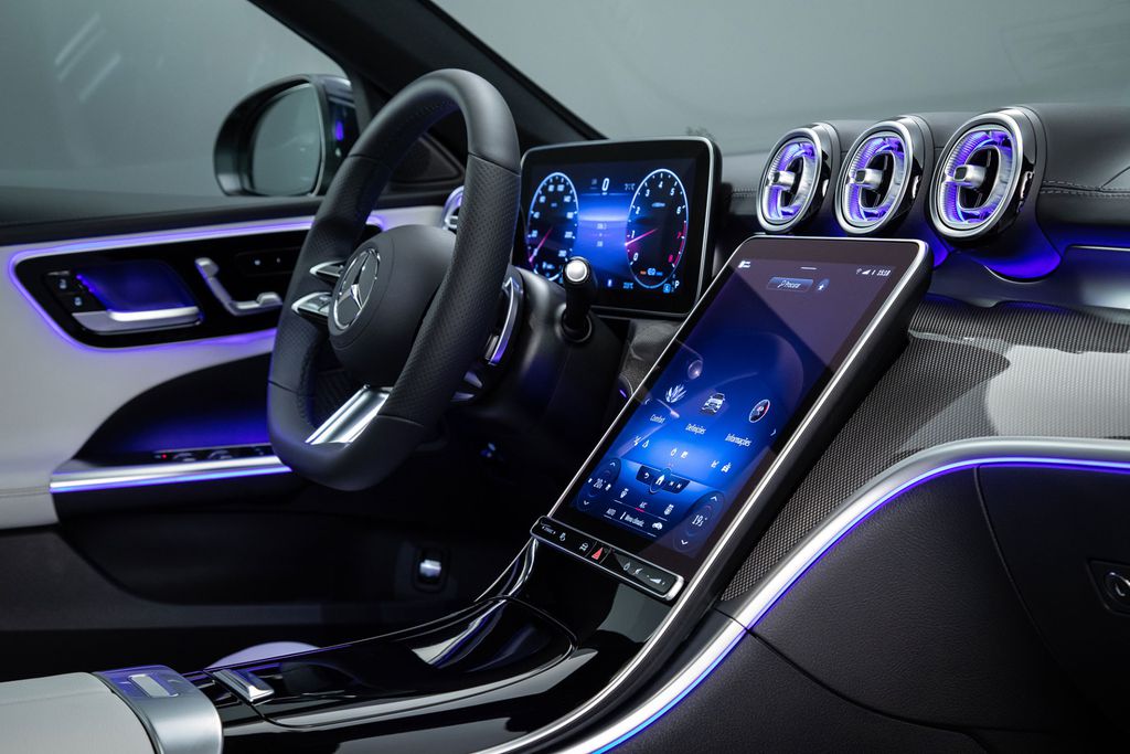 Interior dos novos Mercedes-Benz Classe C é um luxo só (Imagem: Divulgação/Mercedes-Benz)
