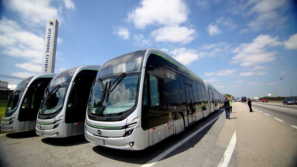 Ônibus articulados e 100% elétricos rodarão pela capital (Imagem: Divulgação/BYD)