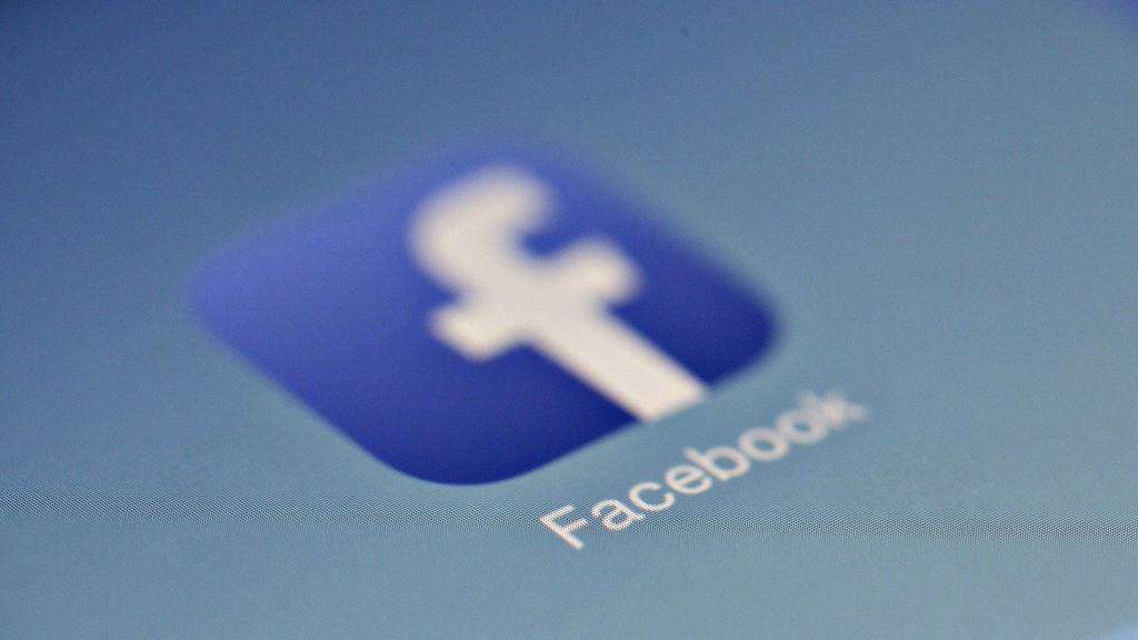 Facebook afima que o isolamnto social causado pela pandemia da Covid-19 vem causando saltos de usabilidade de sua plataforma, além de minar seus negócios em publicidade