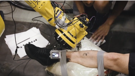 Robô tatuador: sua próxima tatuagem pode ser feita por uma máquina