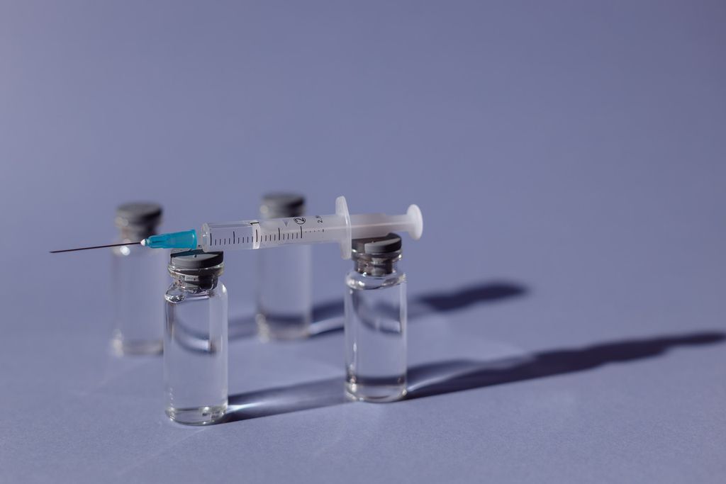 Vacinação contra a COVID-19 pode começar já na segunda-feira nos EUA (Imagem: Thirdman/ Pexels)