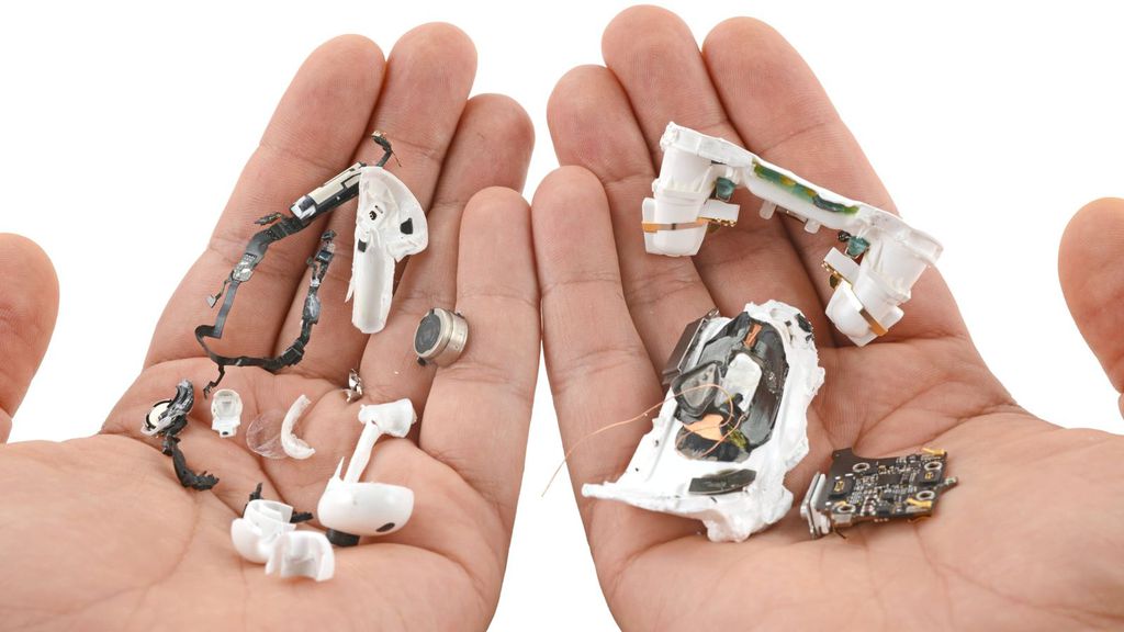 Apple AirPods Pro MWP22J/A 故障 Apple AirPods Pro MWP22J/A 故障 【公式通販】