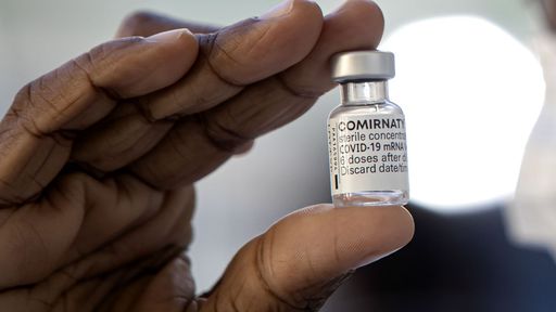 Vacinas de mRNA podem reduzir risco de COVID grave em 91%, diz estudo
