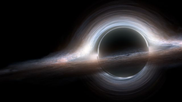 Maior buraco negro já detectado engole o equivalente a um Sol a cada dois dias