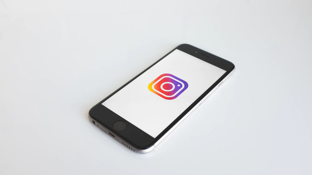 Instagram impede compartilhamento de posts do feed nos Stories em novo teste