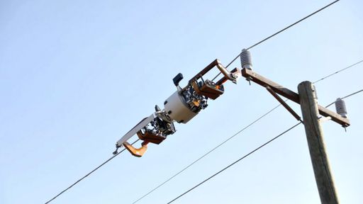 Facebook desenvolve internet sem fio alternativa e robô conector de fibra óptica