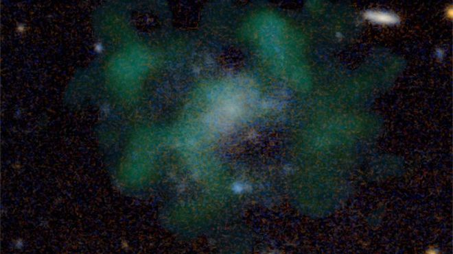 As observações da galáxia difusa AGC 114905 sugerem que ela não tem matéria escura (Imagem: Reprodução/Javier Román/Pavel Mancera Piña)