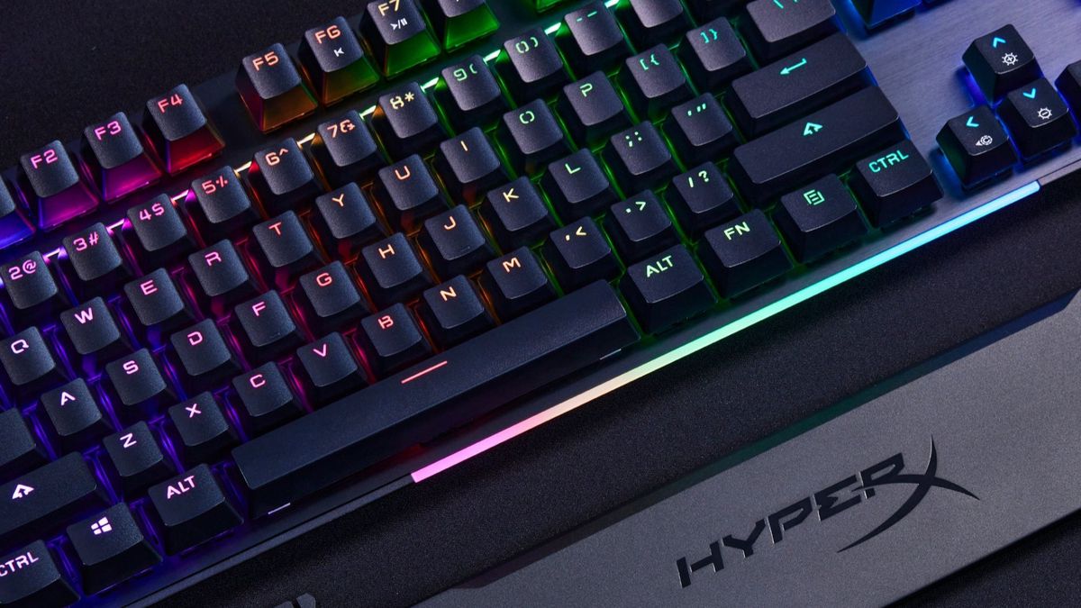 Corra antes que acabe: teclado gamer HyperX Alloy MKW100 com 75% de desconto