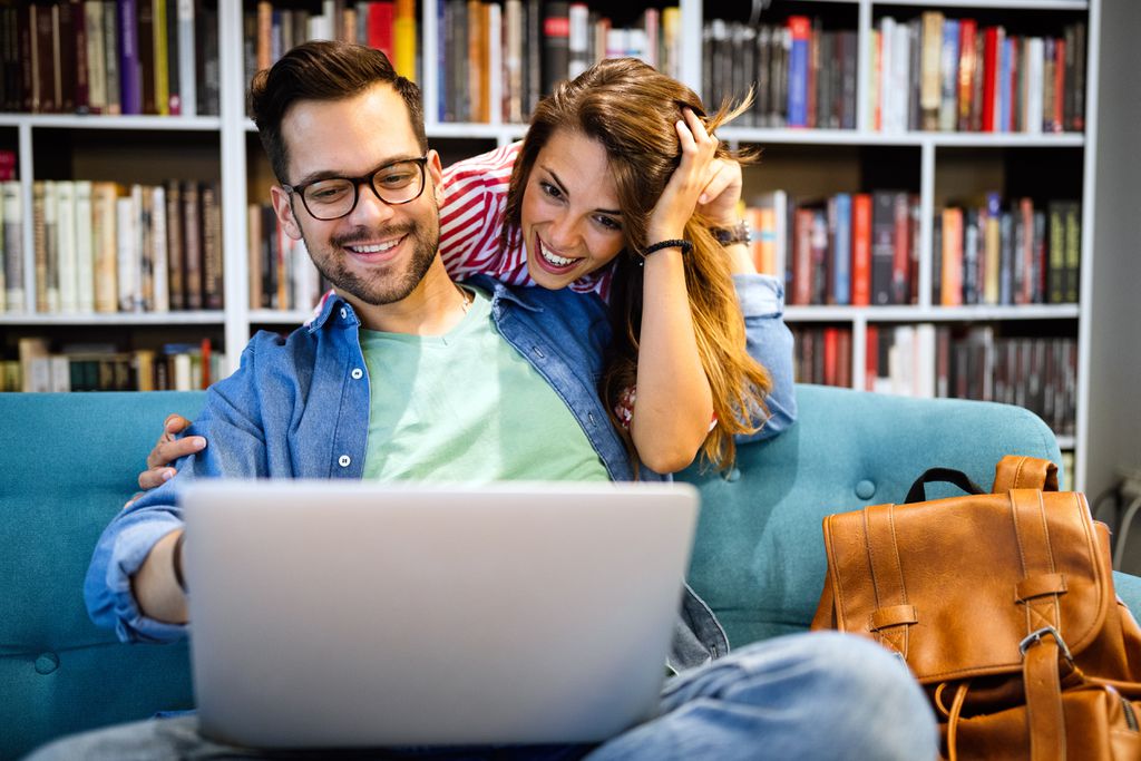 O contrato de namoro é feito principalmente quando não há intenção de formar uma entidade familiar, dando clareza sobre o patrimônio de cada um e evitando confusões jurídicas (Imagem: nd3000/Envato)